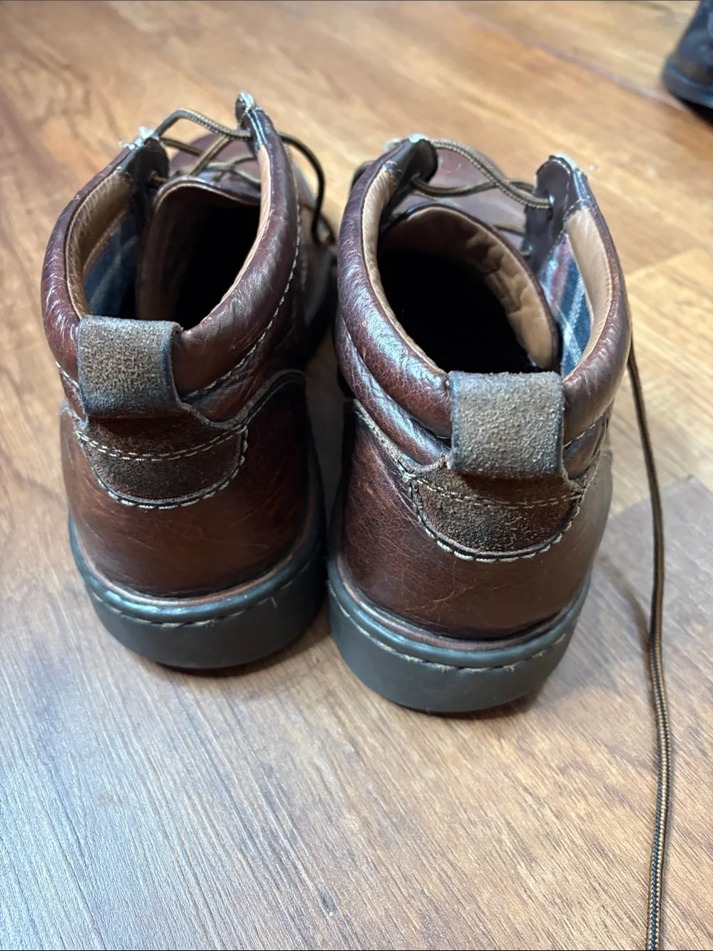 Clarks Men's Dark Brown Leather Chukka Boots